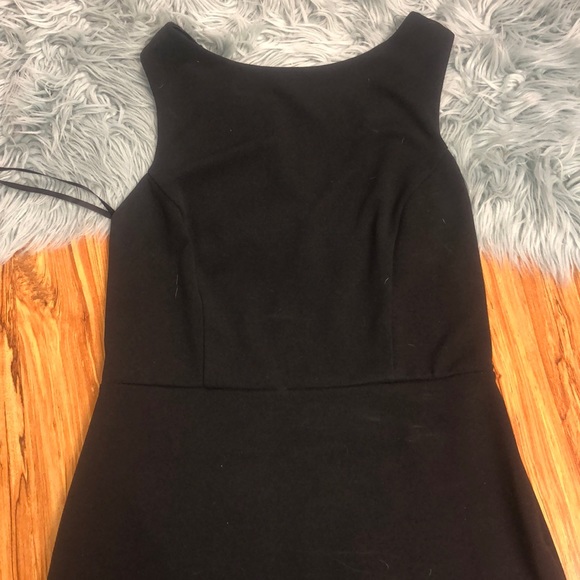 Stunning lace back little black dress - Picture 4 of 5